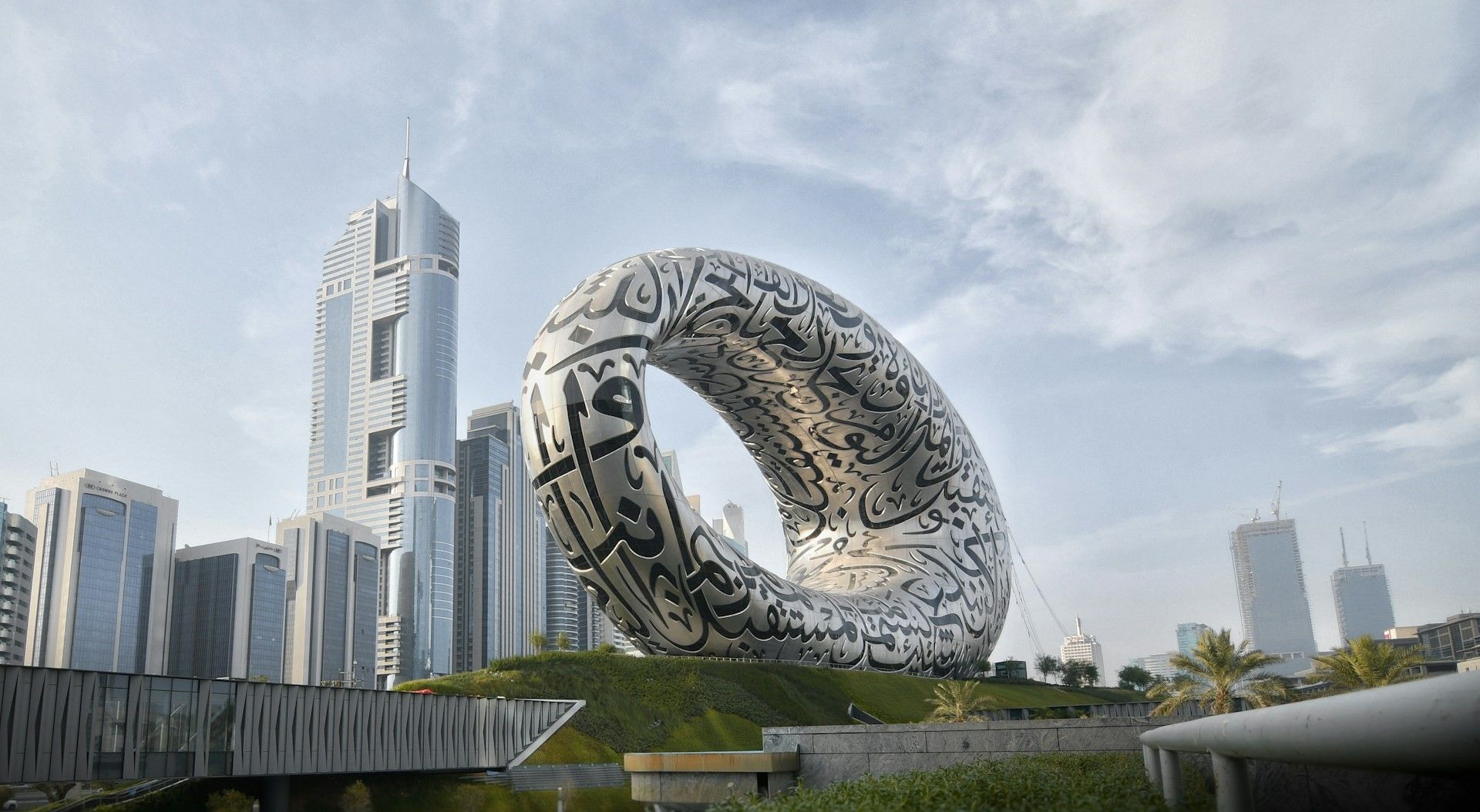 Iconic Dubai Attractions You Can’t Miss on Your First Trip